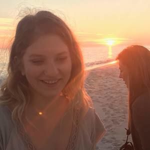 Meet your Posher, Hunter